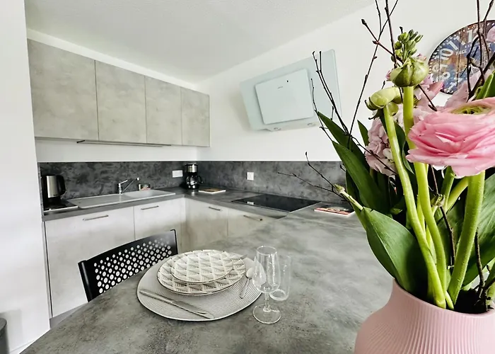 Renove 6 Personnes *